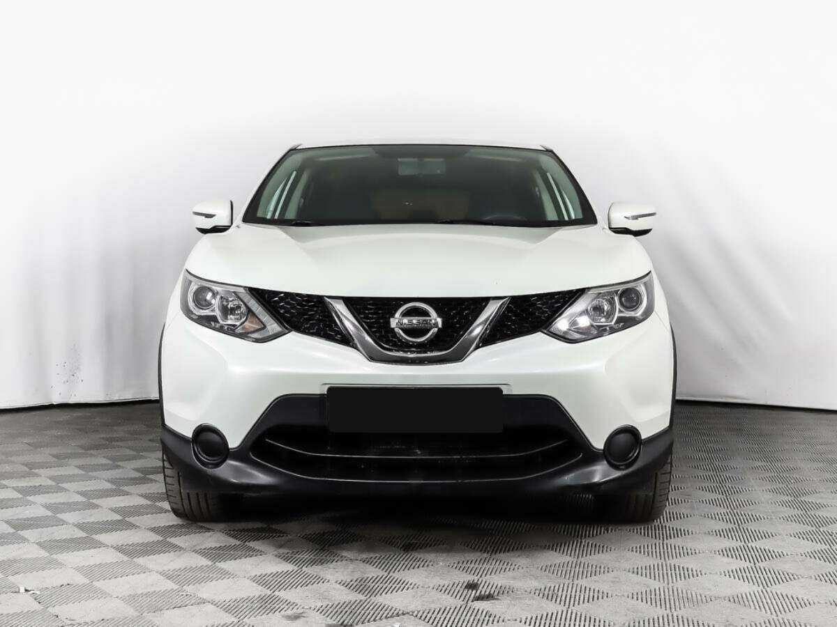 Nissan Qashqai б/у, 2017, Механическая. Фото: #1