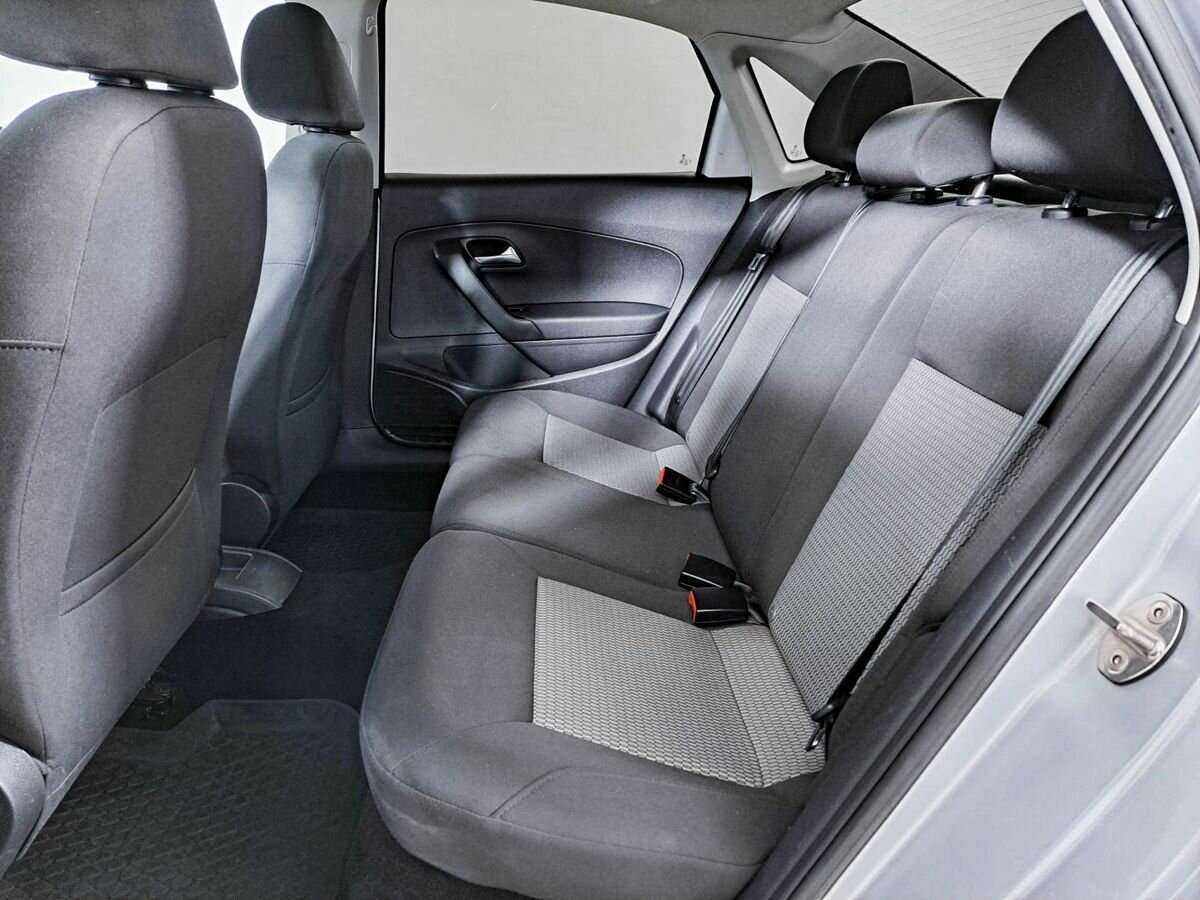 Volkswagen Polo б/у, 2014, Механическая. Фото: #9