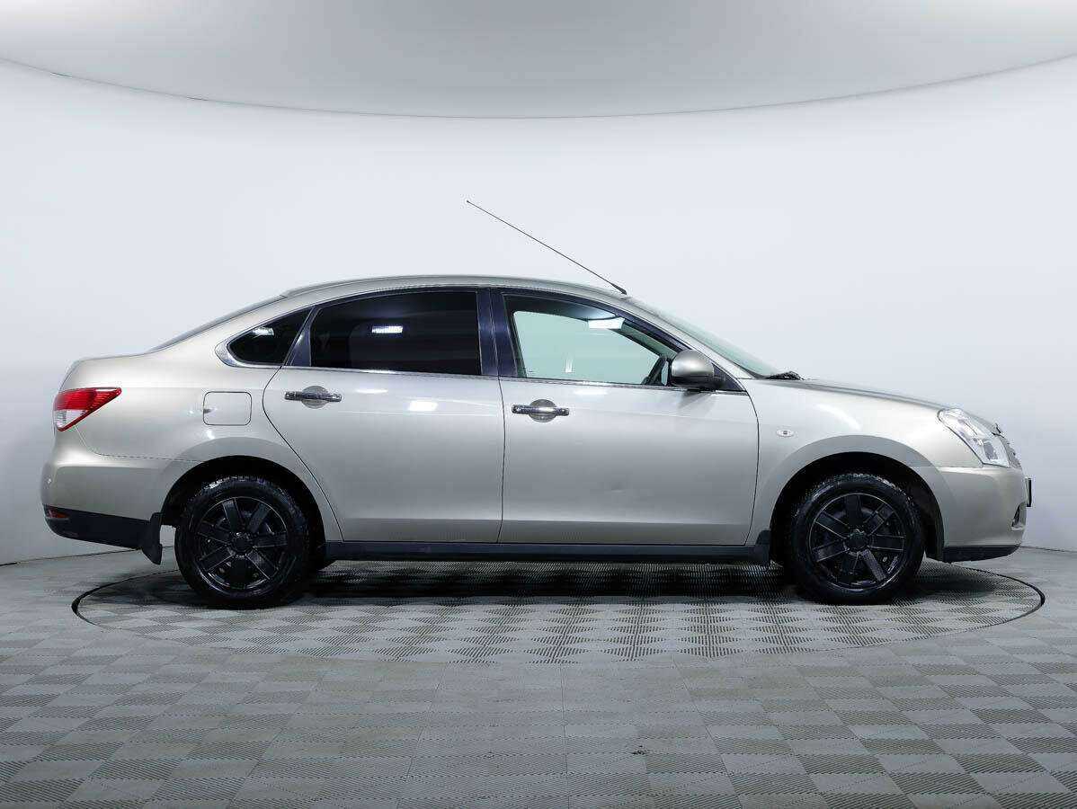 Nissan Almera б/у, 2017, Механическая. Фото: #2