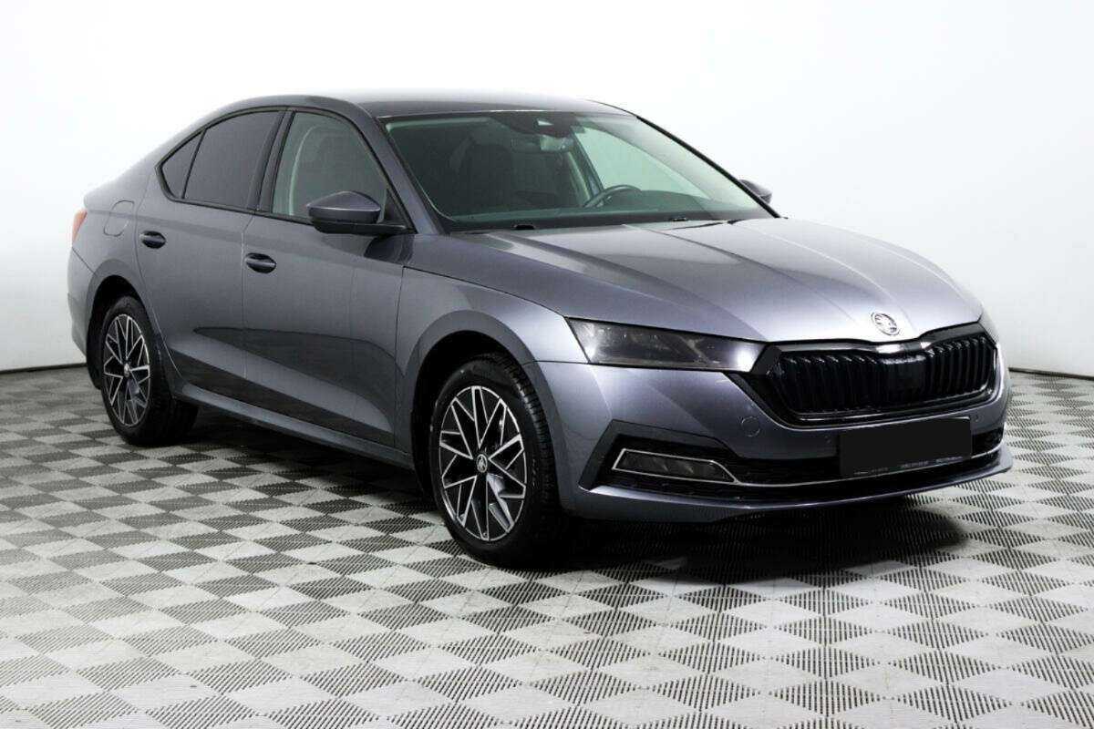 Skoda Octavia б/у, 2021, Автоматическая. Фото: #2