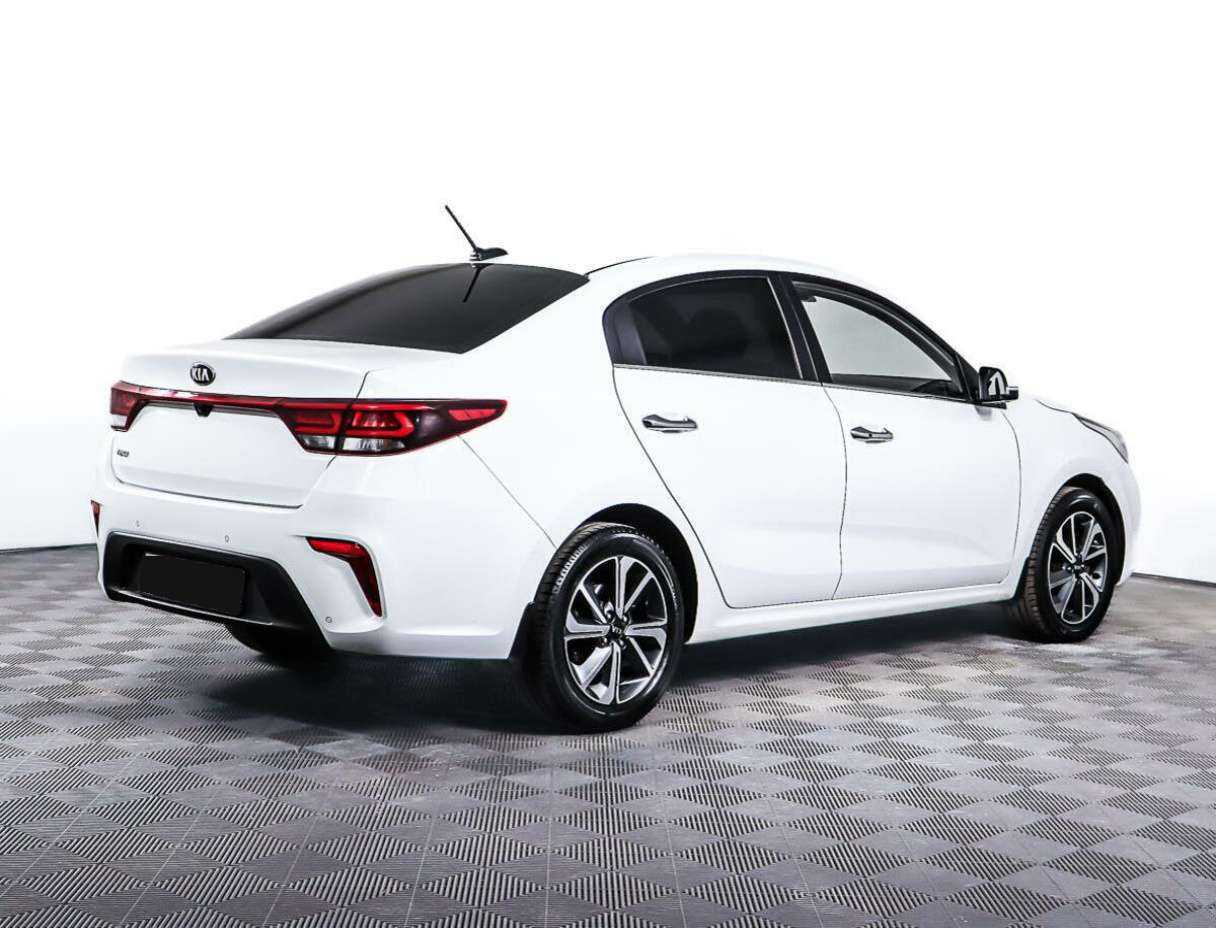 Kia Rio б/у, 2017, Автоматическая. Фото: #4