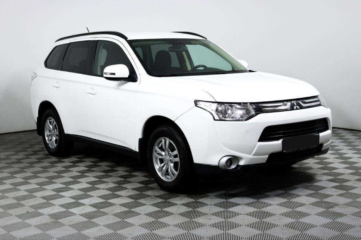 Mitsubishi Outlander б/у, 2013, Вариатор. Фото: #2