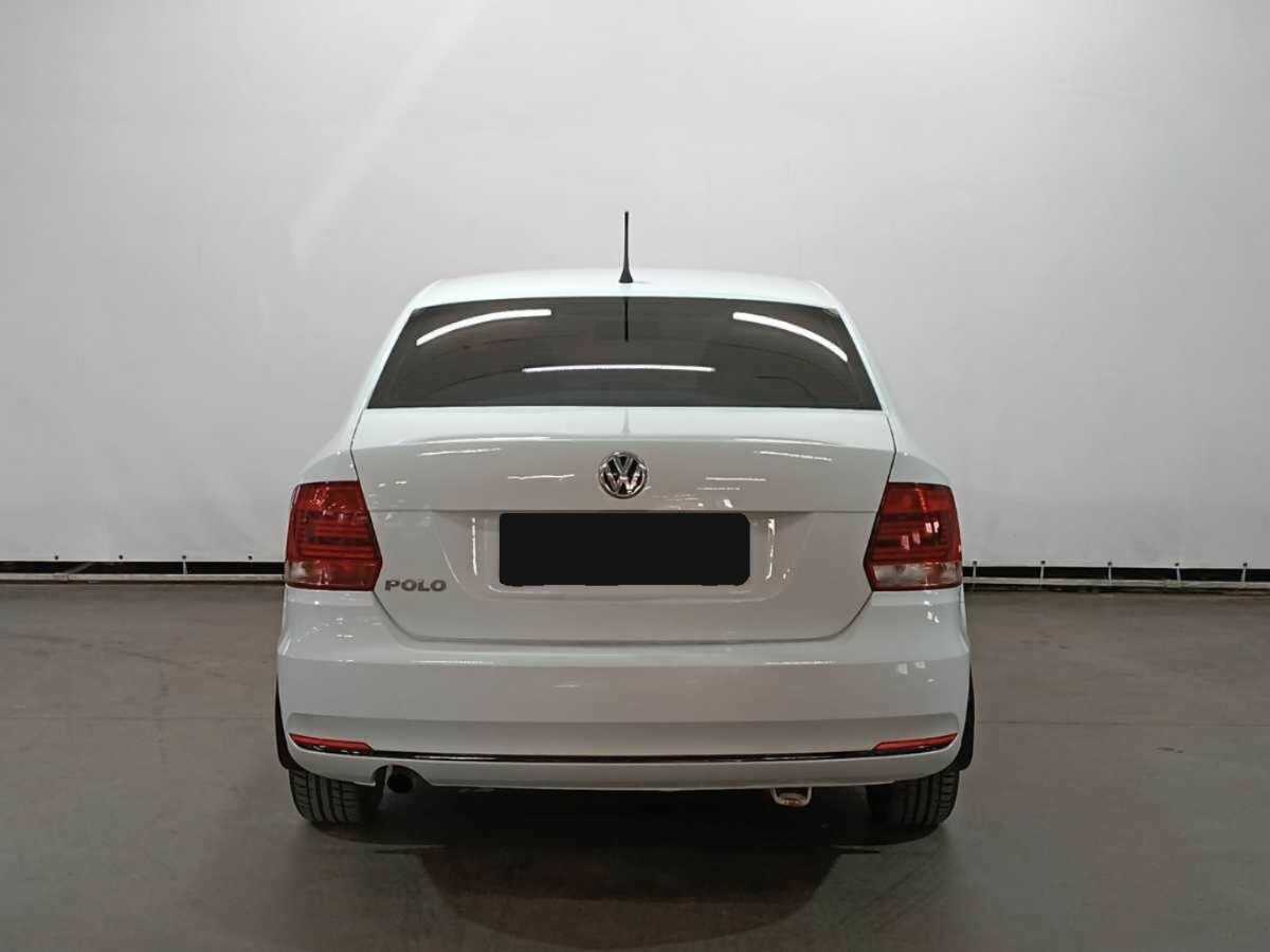 Volkswagen Polo б/у, 2016, Механическая. Фото: #6