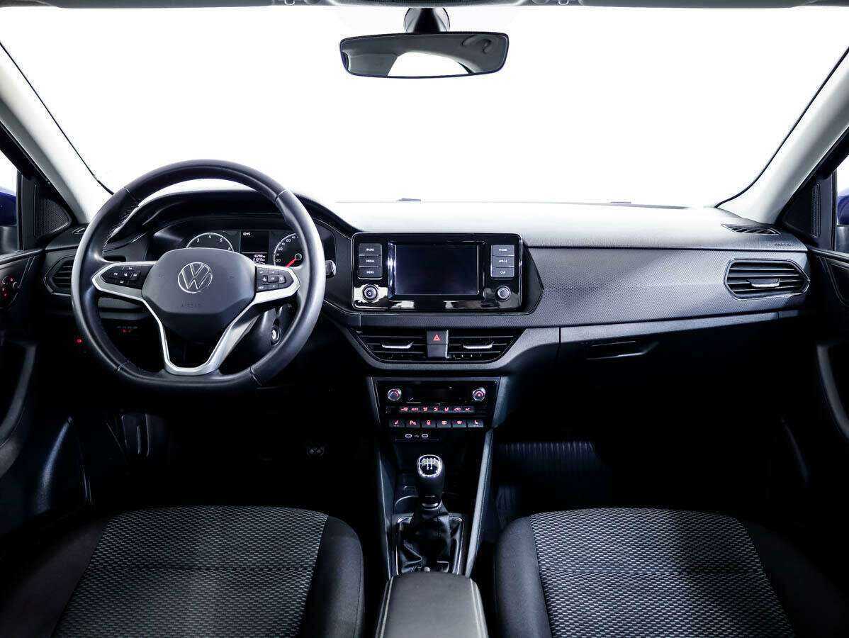 Volkswagen Polo б/у, 2022, Механическая. Фото: #8