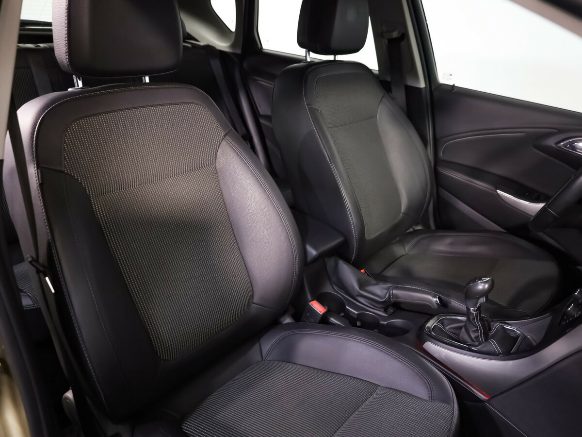 Opel Astra б/у, 2012, Механическая. Фото: #15