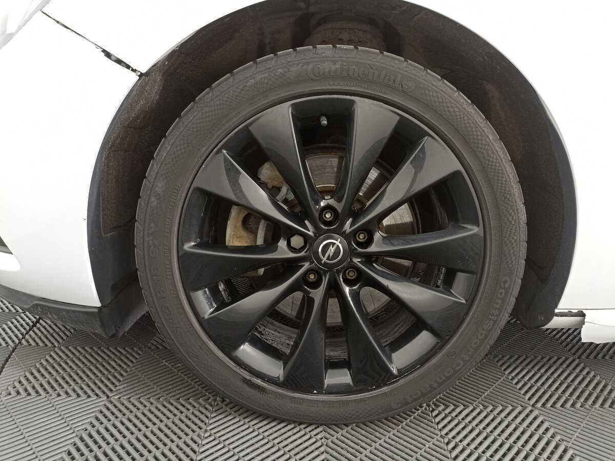 Opel Astra б/у, 2013, Автоматическая. Фото: #16