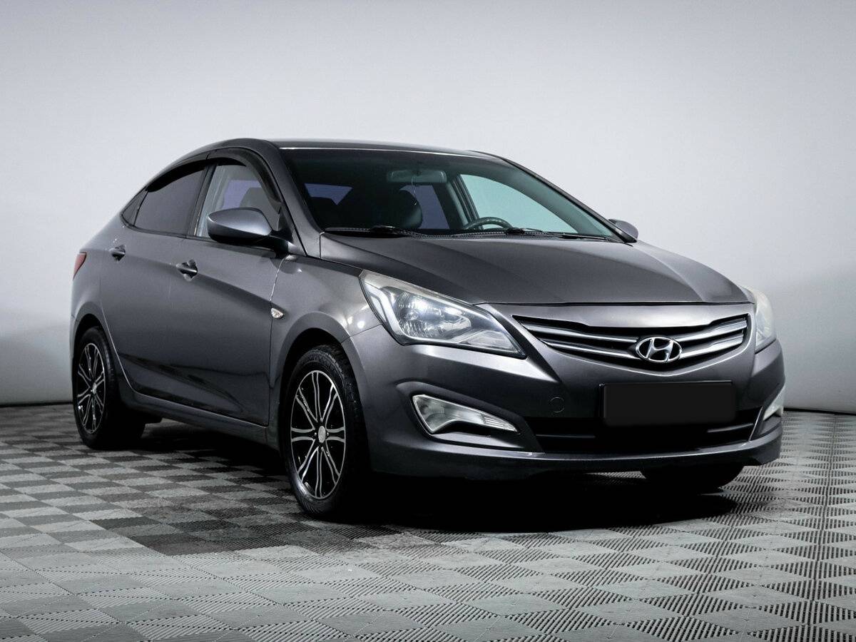 Hyundai Solaris б/у, 2014, Автоматическая. Фото: #2