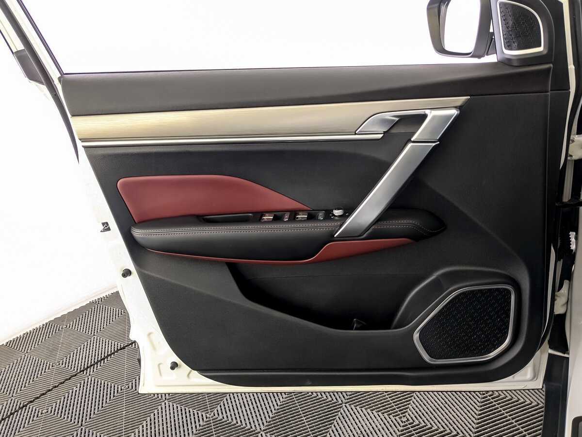 Geely Coolray б/у, 2022, Роботизированная. Фото: #16