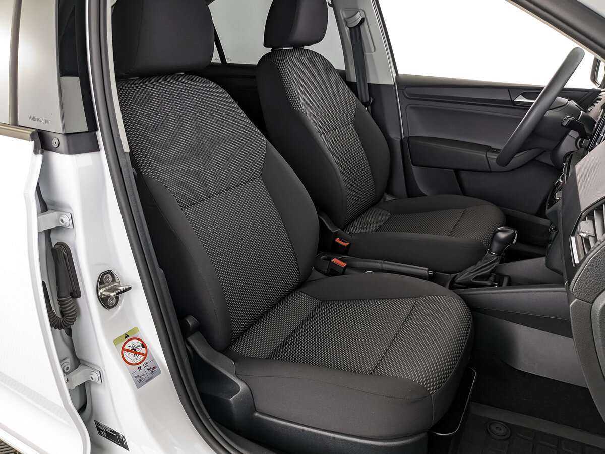 Volkswagen Polo б/у, 2020, Автоматическая. Фото: #17