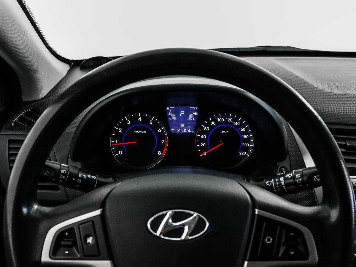 Hyundai Solaris б/у, 2014, Автоматическая. Фото: #15