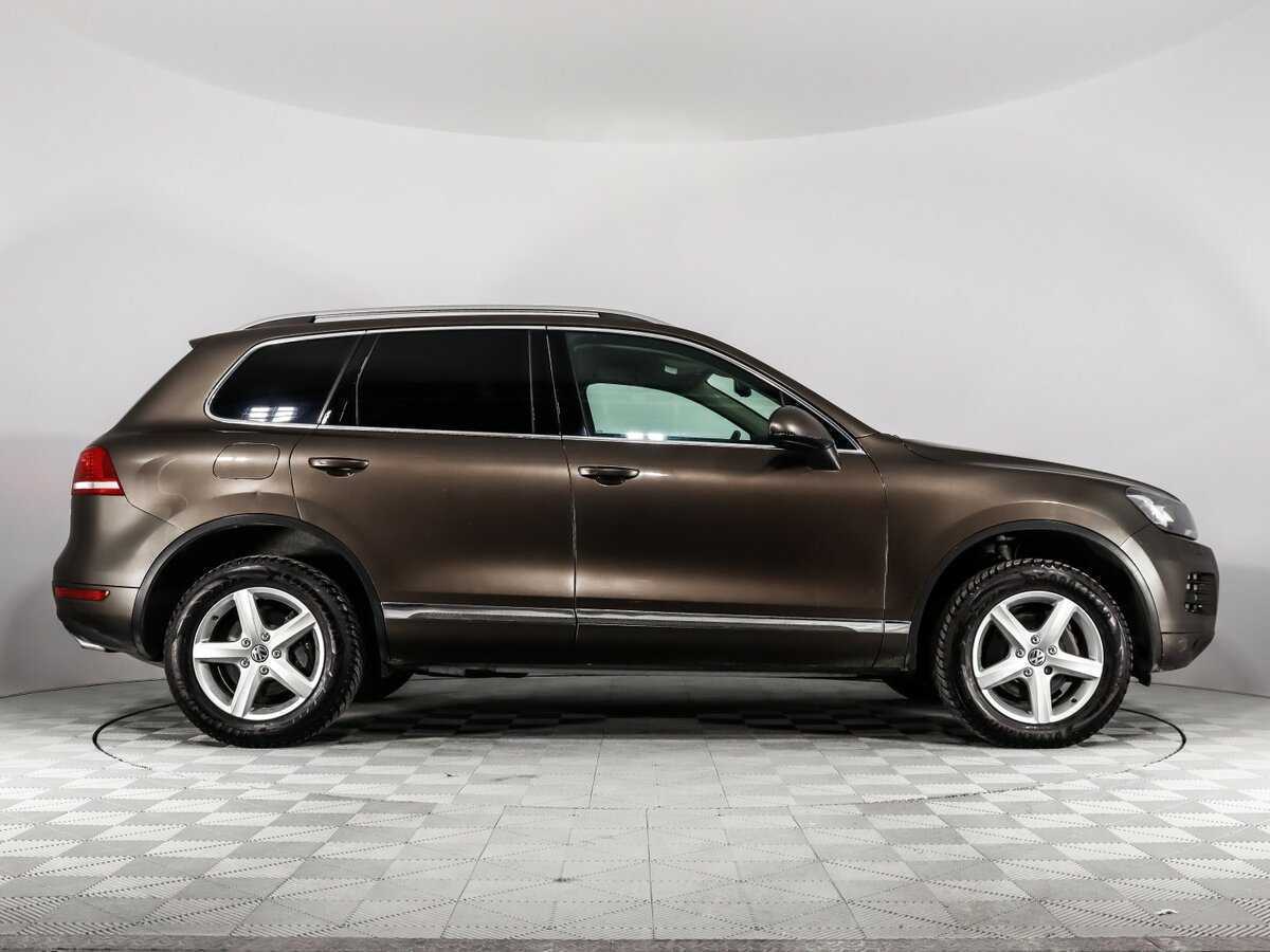 Volkswagen Touareg б/у, 2012, Автоматическая. Фото: #3