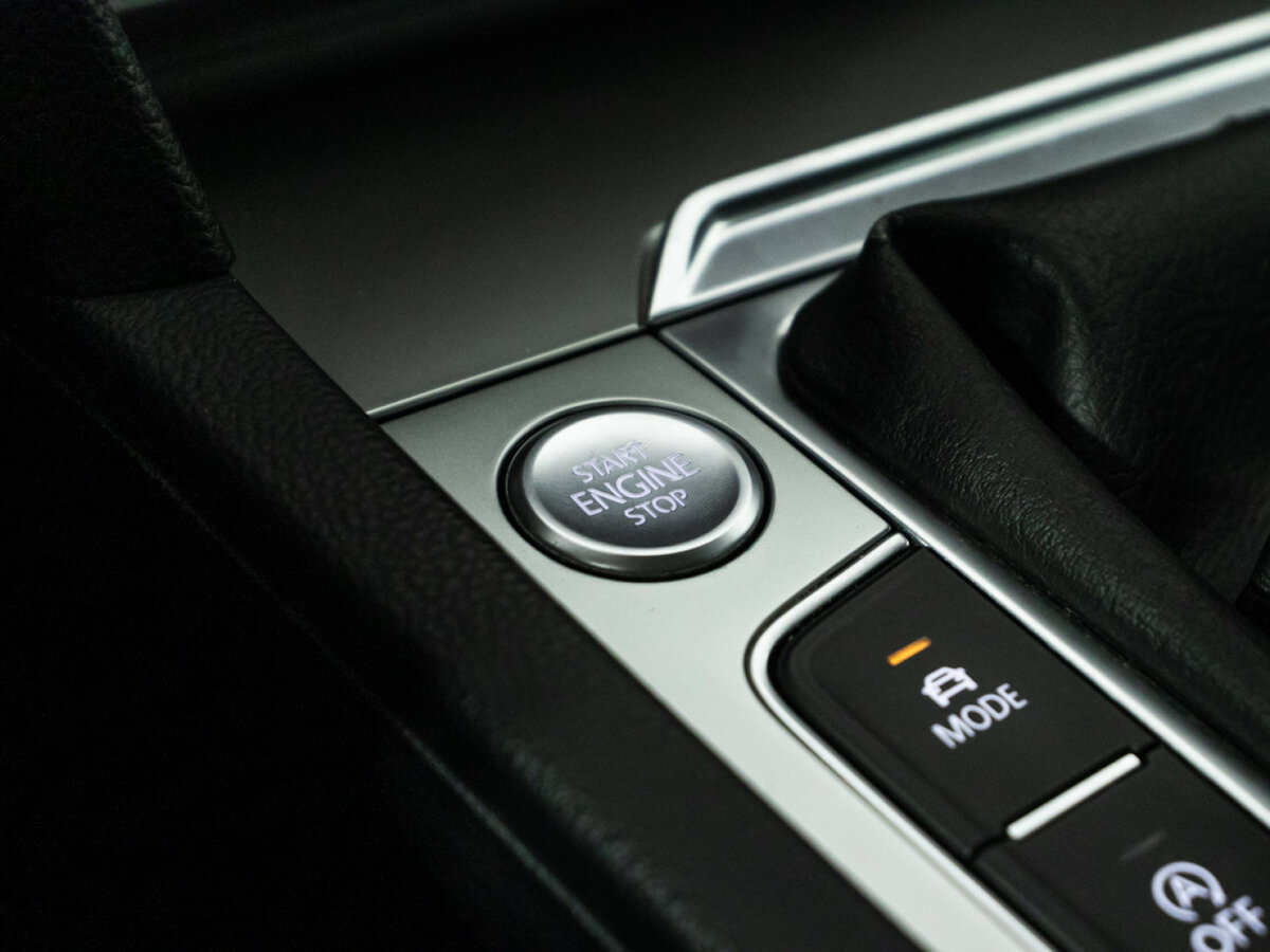 Volkswagen Passat б/у, 2017, Механическая. Фото: #16