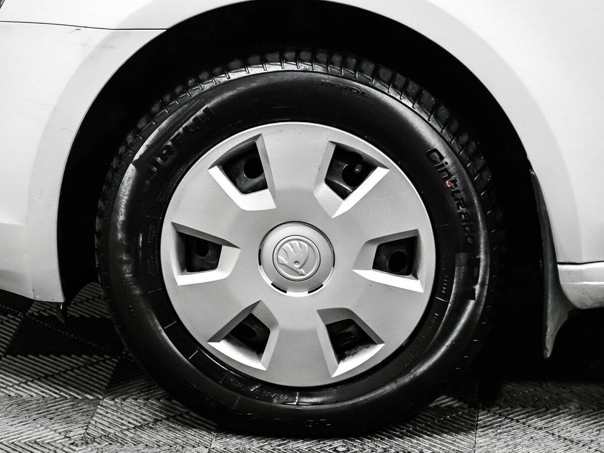 Skoda Octavia б/у, 2014, Механическая. Фото: #13