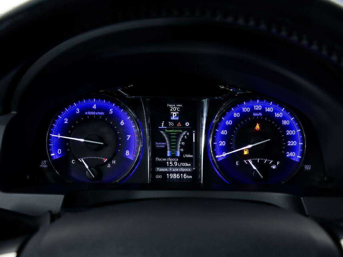 Toyota Camry б/у, 2017, Автоматическая. Фото: #17