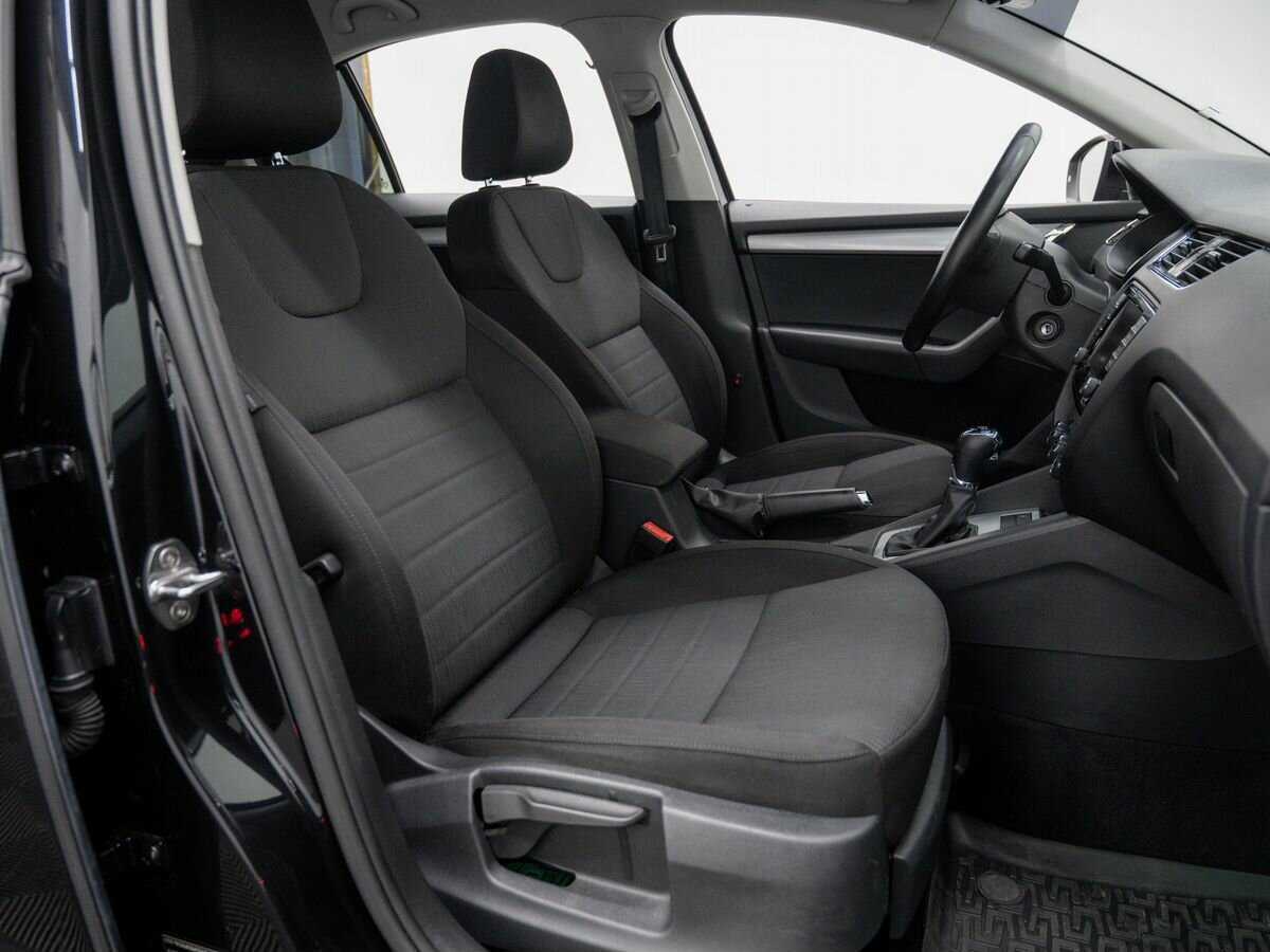 Skoda Octavia б/у, 2016, Роботизированная. Фото: #7