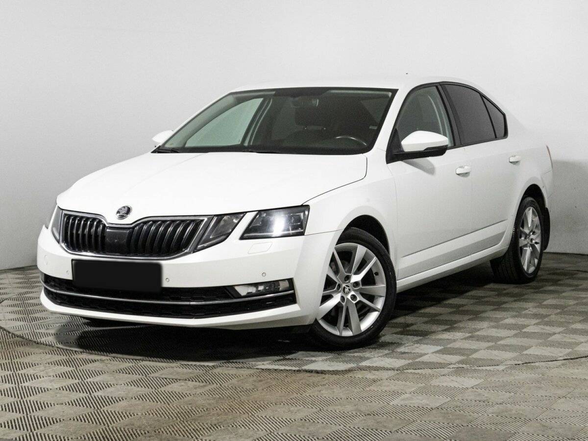 Skoda Octavia б/у, 2017, Роботизированная. Посмотреть фото