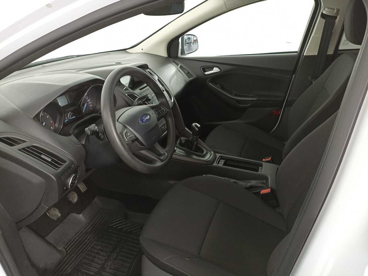 Ford Focus б/у, 2018, Механическая. Фото: #14