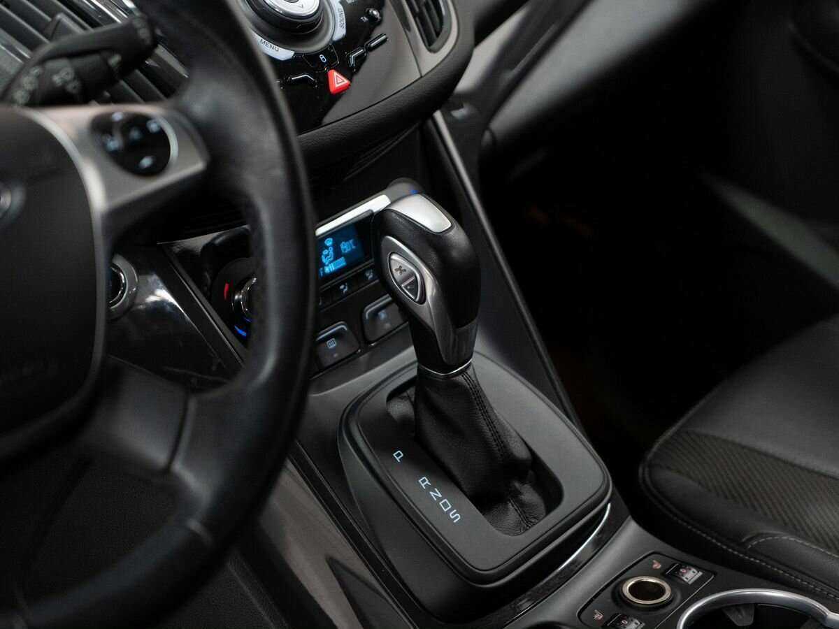 Ford Kuga б/у, 2016, Автоматическая. Фото: #10