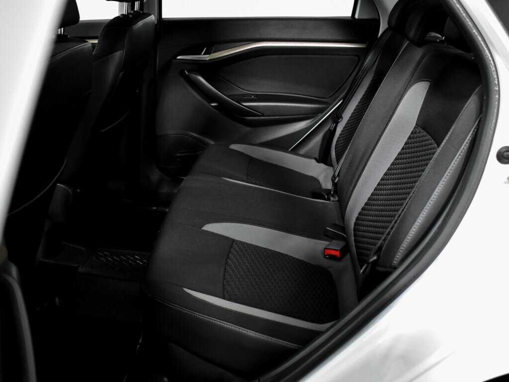 Lada (ВАЗ) Vesta б/у, 2016, Механическая. Фото: #11