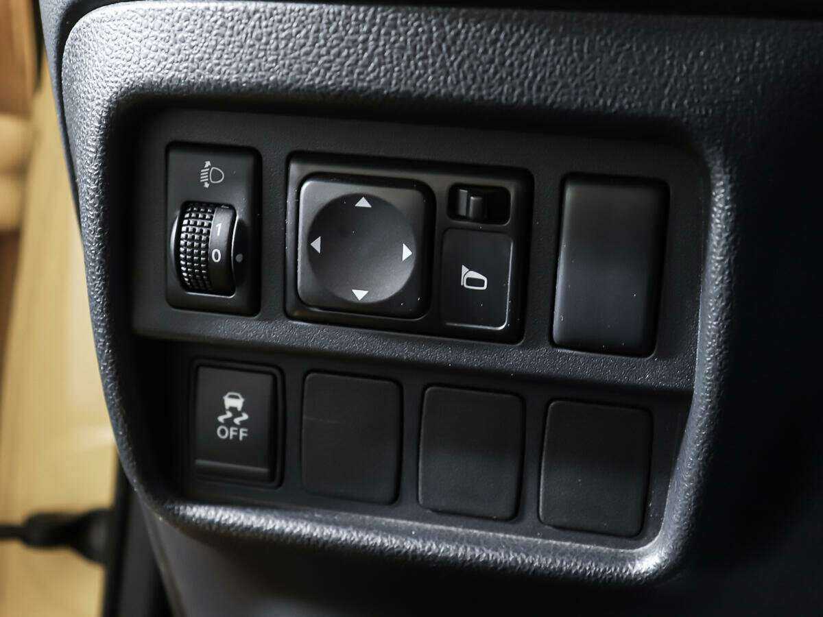 Nissan Juke б/у, 2014, Вариатор. Фото: #16