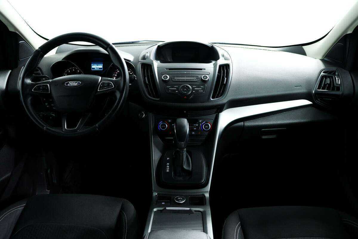 Ford Kuga б/у, 2018, Автоматическая. Фото: #10