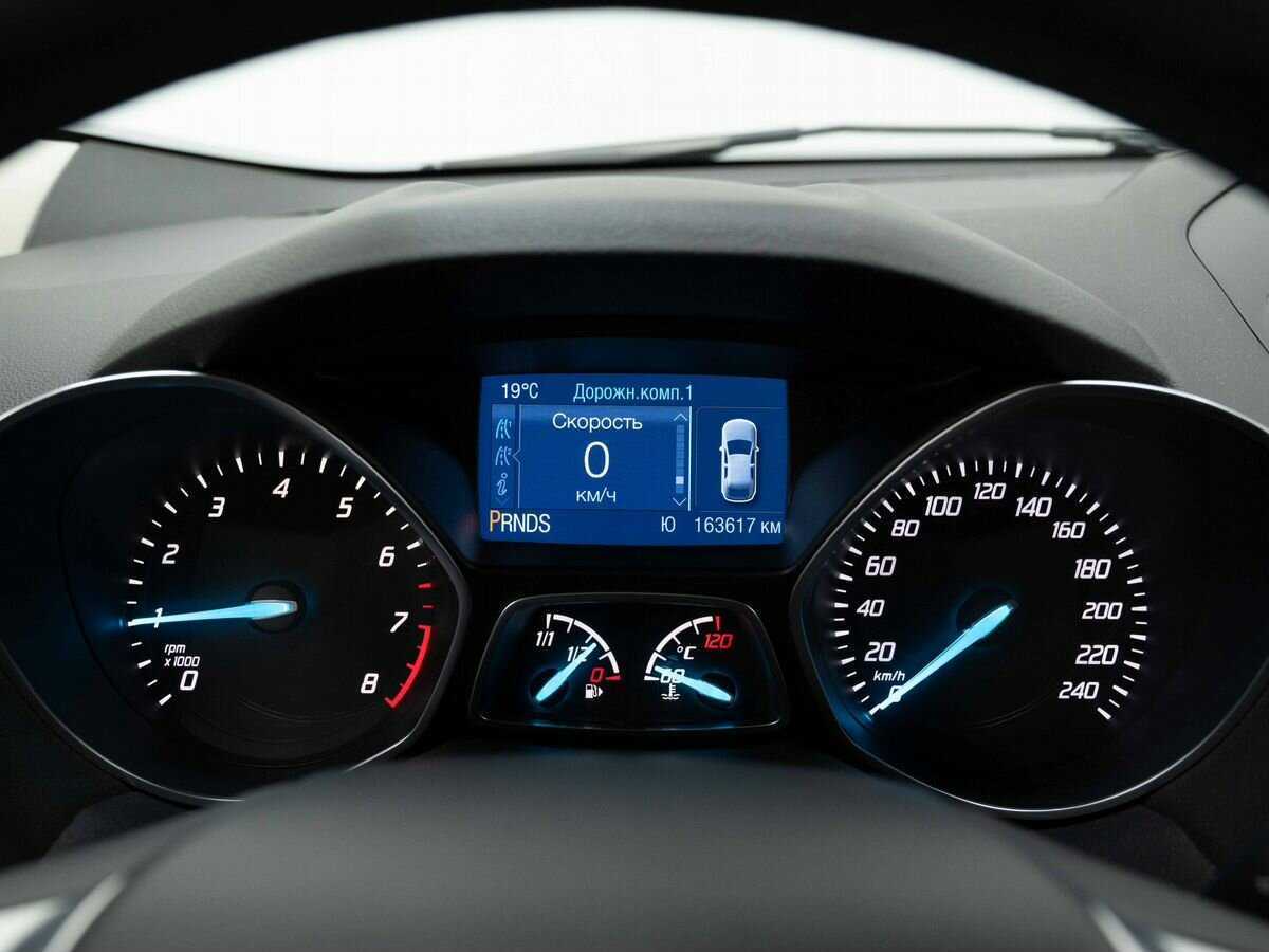 Ford Kuga б/у, 2016, Автоматическая. Фото: #17