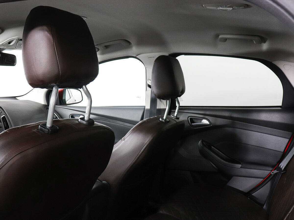 Ford Focus б/у, 2017, Автоматическая. Фото: #11