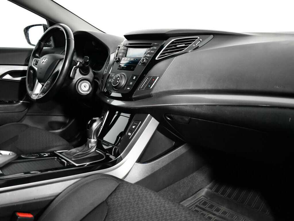 Hyundai i40 б/у, 2014, Автоматическая. Фото: #8