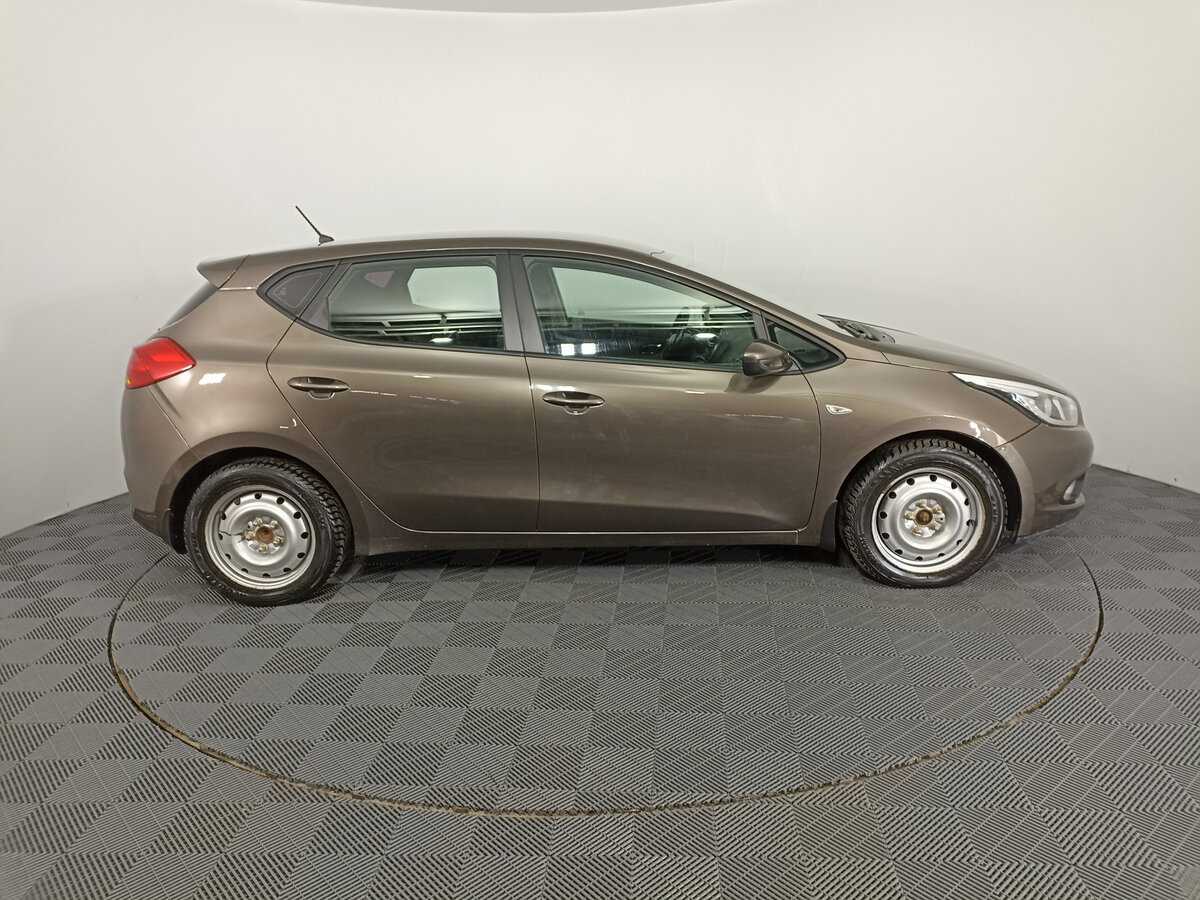 Kia Ceed б/у, 2012, Механическая. Фото: #3