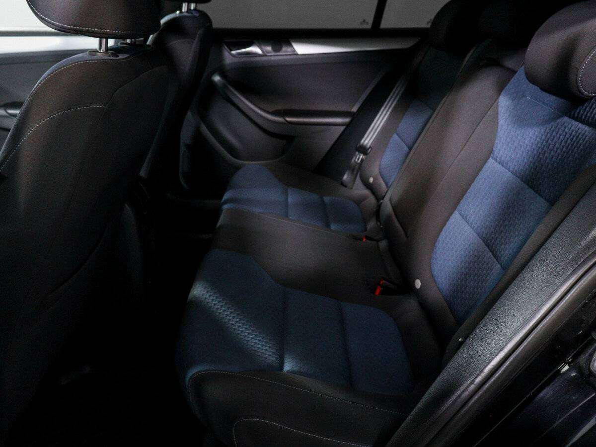 Volkswagen Jetta б/у, 2013, Автоматическая. Фото: #9