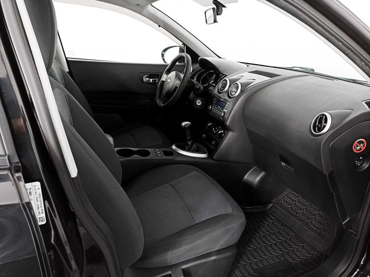 Nissan Qashqai б/у, 2013, Механическая. Фото: #8