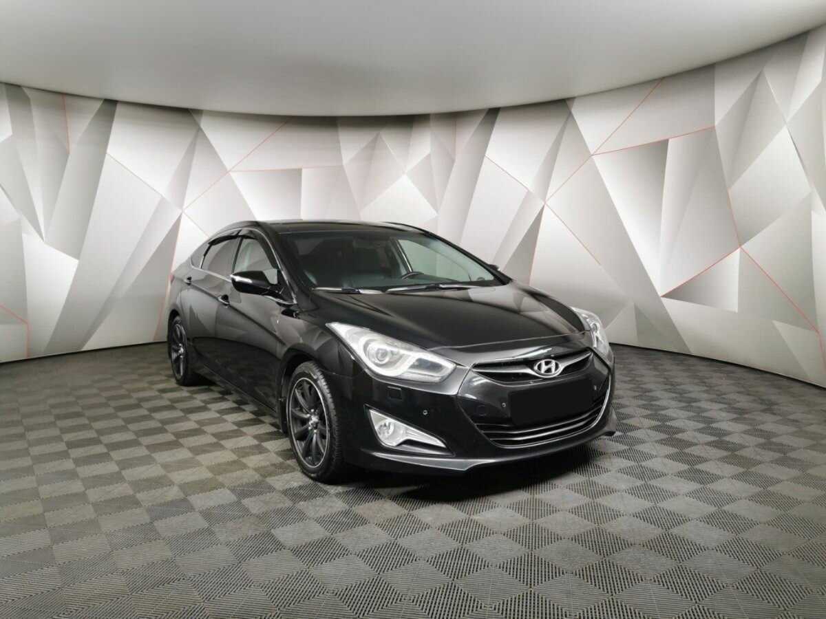 Hyundai i40 б/у, 2013, Автоматическая. Фото: #2