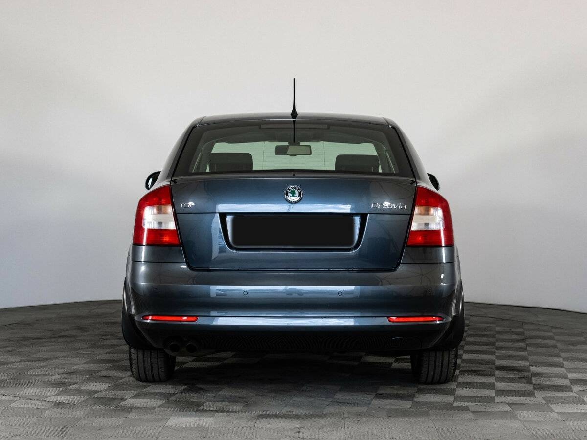 Skoda Octavia б/у, 2012, Механическая. Фото: #4