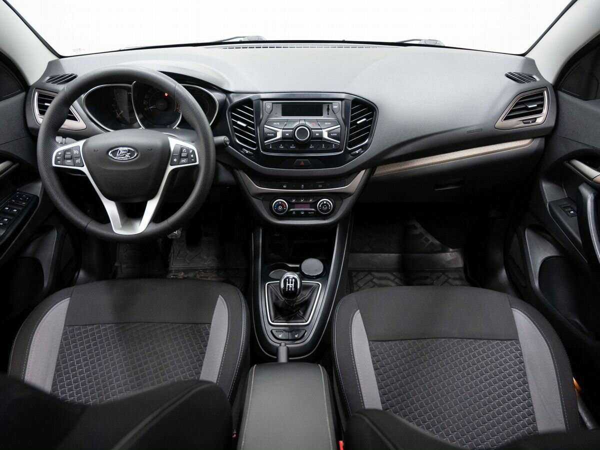 Lada (ВАЗ) Vesta б/у, 2018, Механическая. Фото: #14