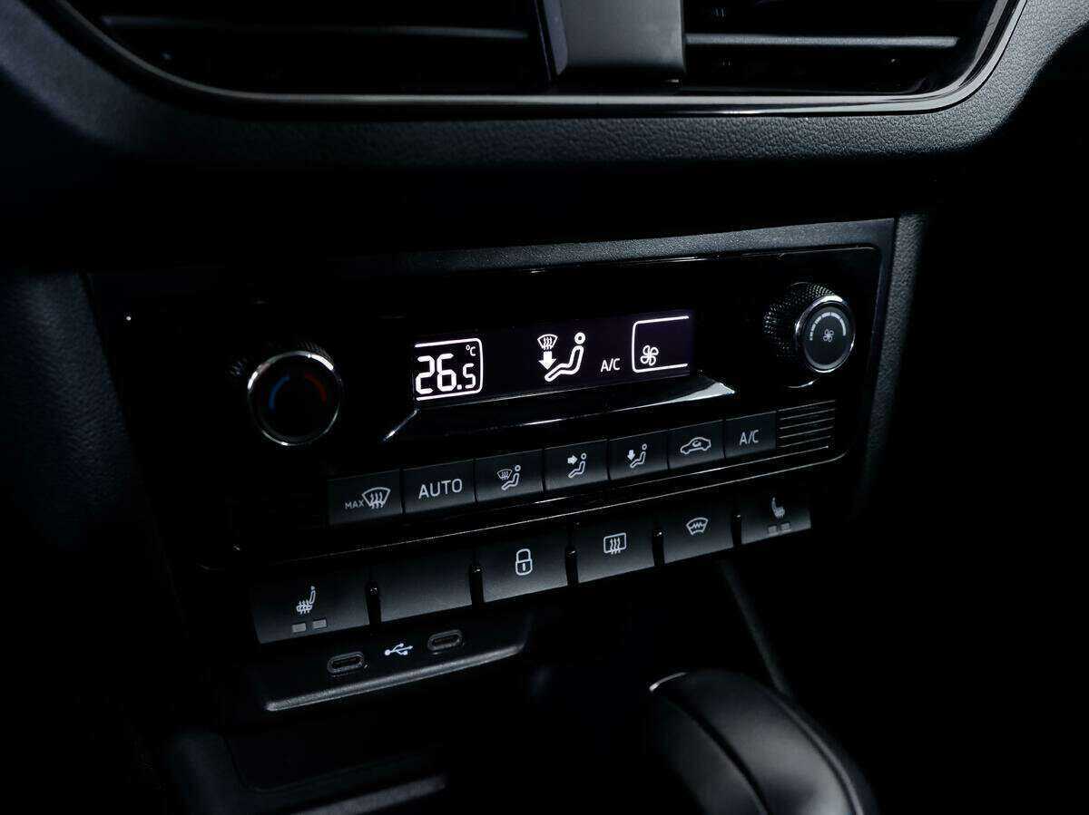 Volkswagen Polo б/у, 2022, Автоматическая. Фото: #10