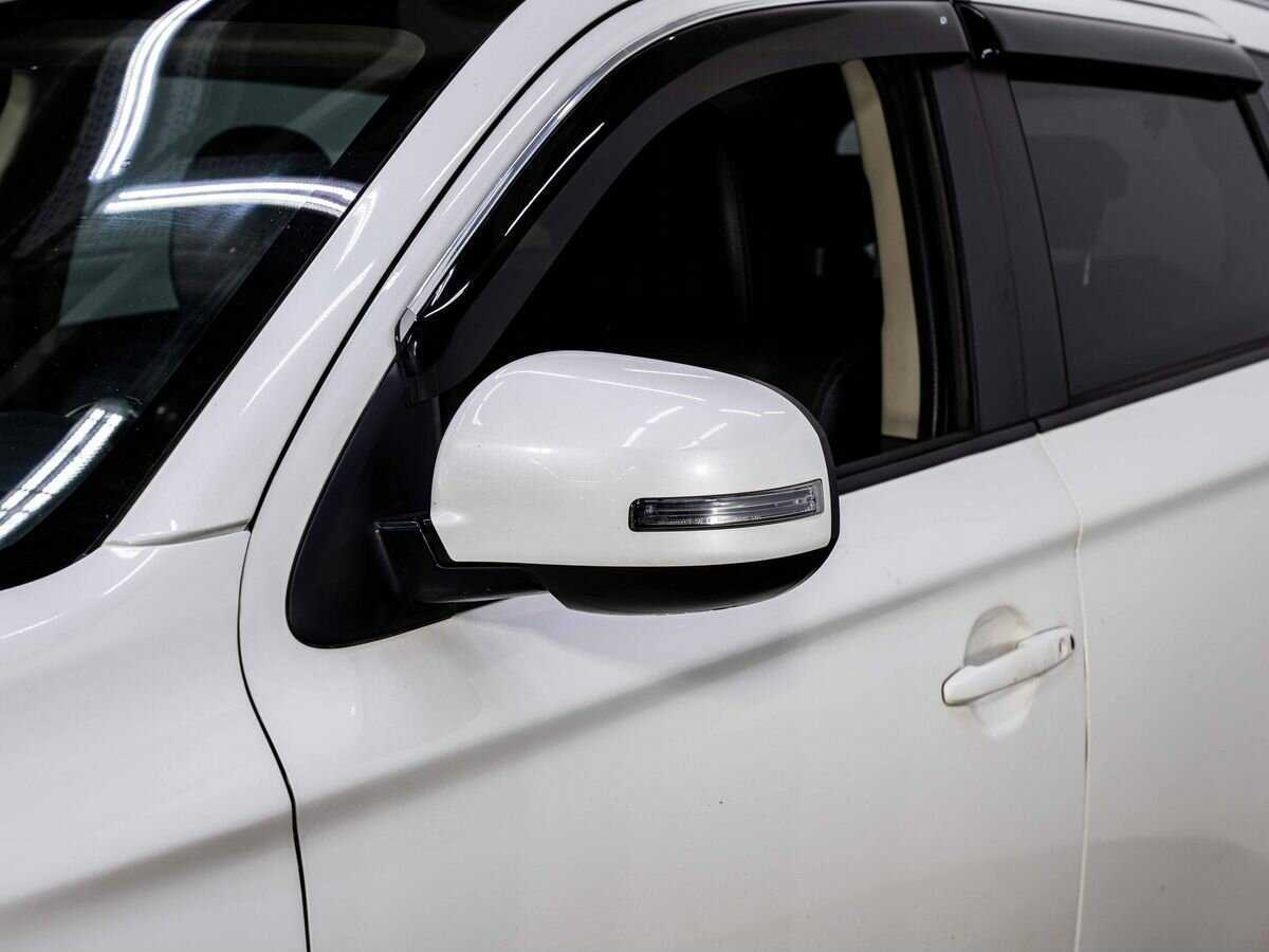 Mitsubishi Outlander б/у, 2015, Вариатор. Фото: #7