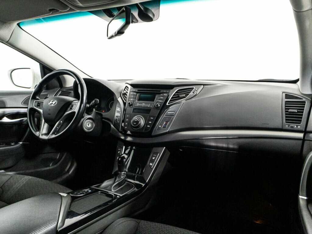 Hyundai i40 б/у, 2015, Автоматическая. Фото: #8