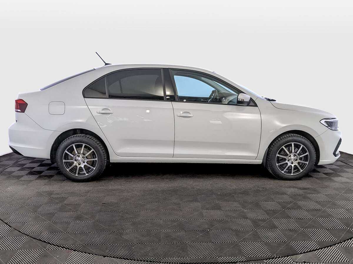 Volkswagen Polo б/у, 2020, Автоматическая. Фото: #3