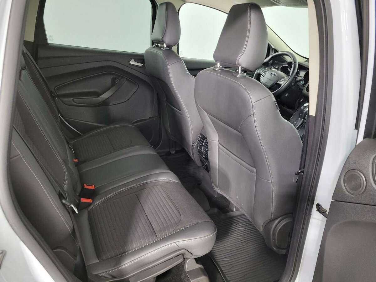 Ford Kuga б/у, 2018, Автоматическая. Фото: #15