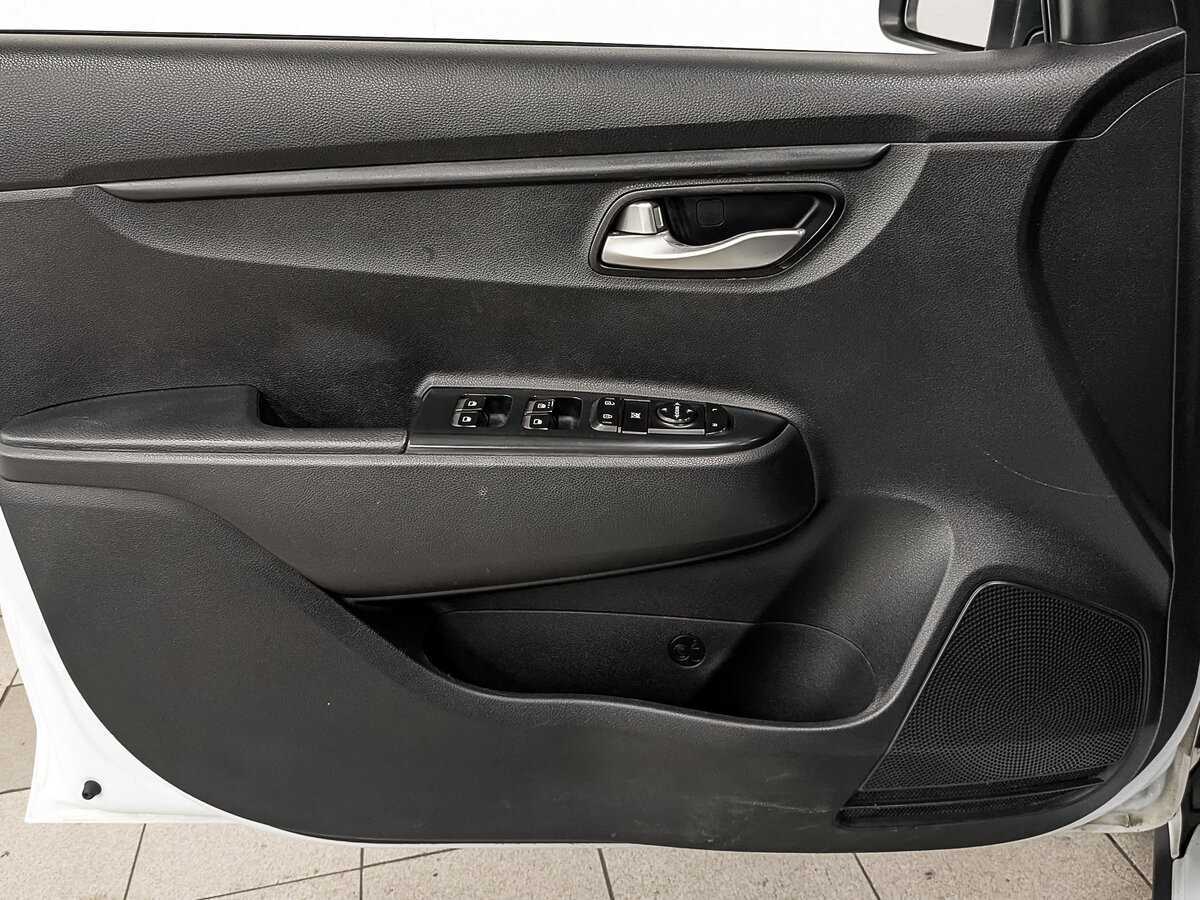 Kia Rio б/у, 2020, Автоматическая. Фото: #17