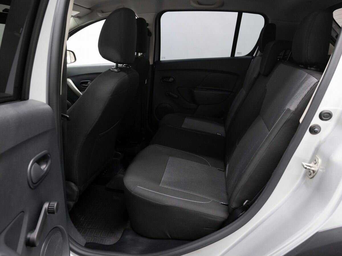 Renault Sandero б/у, 2020, Механическая. Фото: #8