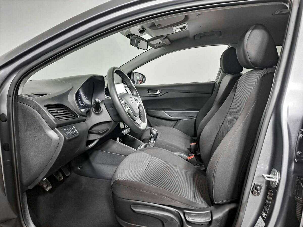 Hyundai Solaris б/у, 2021, Механическая. Фото: #11