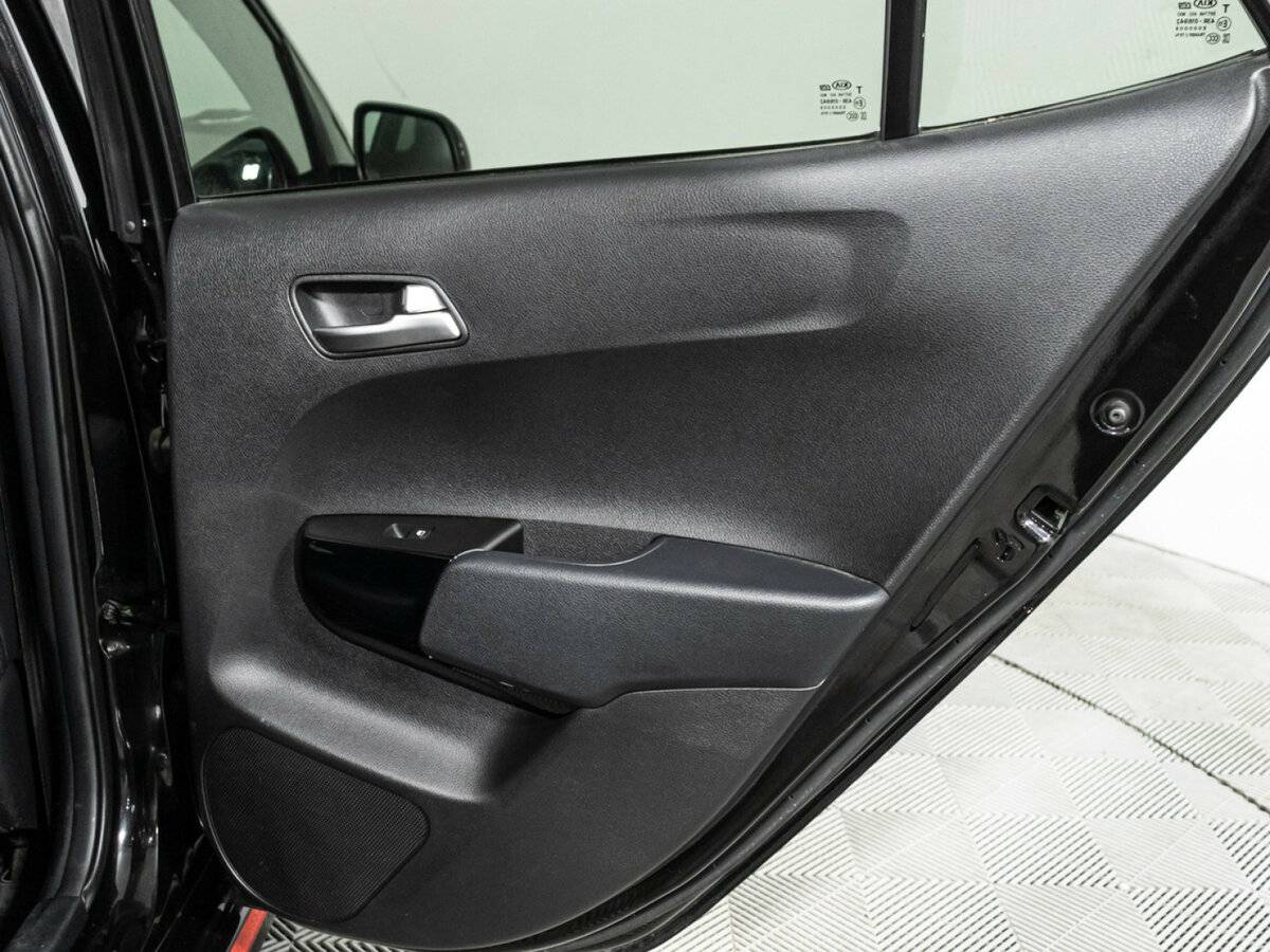 Kia Picanto б/у, 2021, Роботизированная. Фото: #24