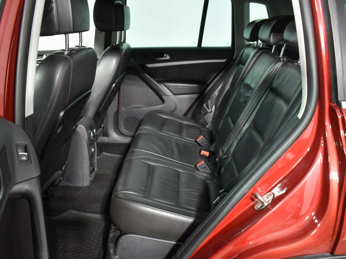 Volkswagen Tiguan б/у, 2013, Автоматическая. Фото: #10