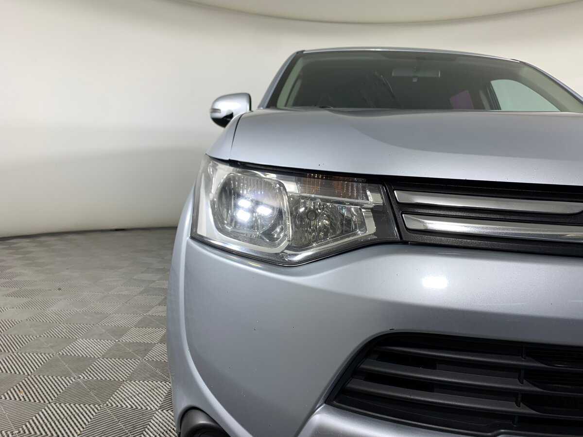 Mitsubishi Outlander б/у, 2013, Вариатор. Фото: #9