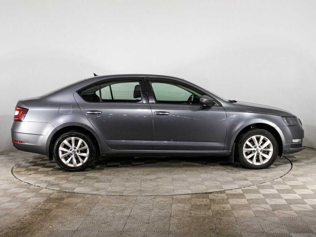 Skoda Octavia б/у, 2018, Автоматическая. Фото: #3