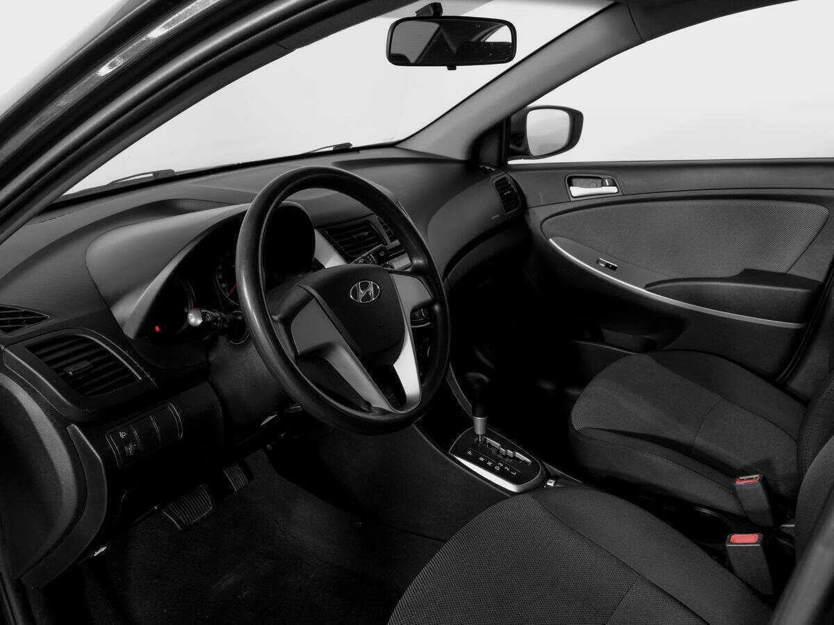 Hyundai Solaris б/у, 2014, Автоматическая. Фото: #14