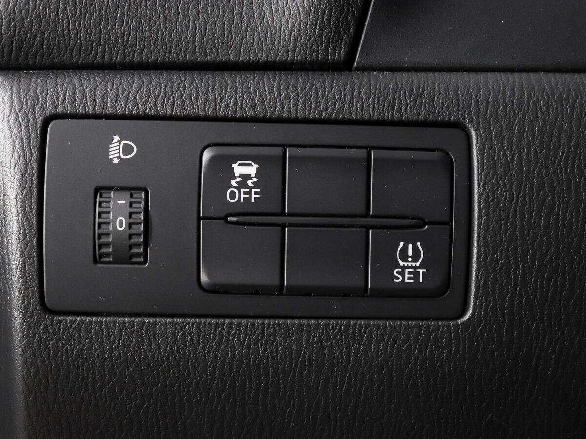 Mazda 3 б/у, 2016, Автоматическая. Фото: #10