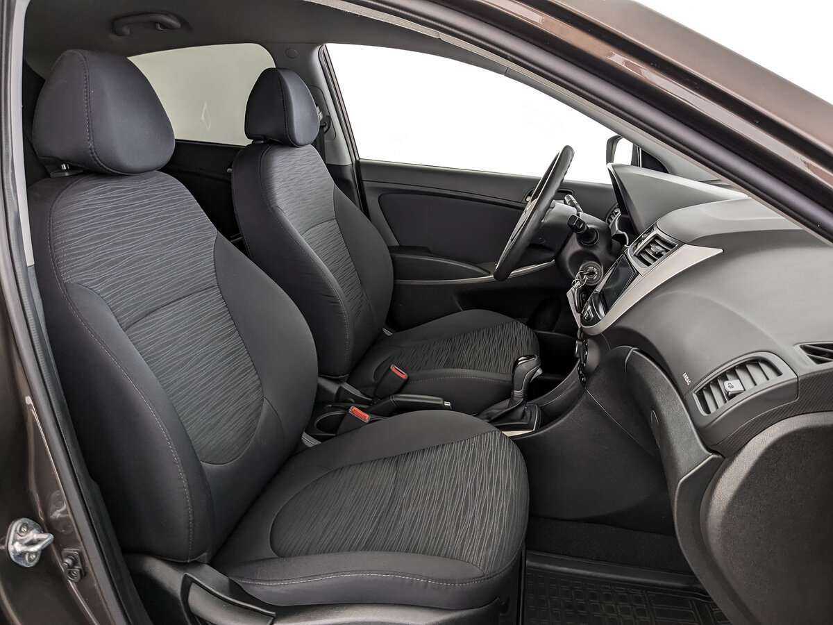 Hyundai Solaris б/у, 2016, Автоматическая. Фото: #18