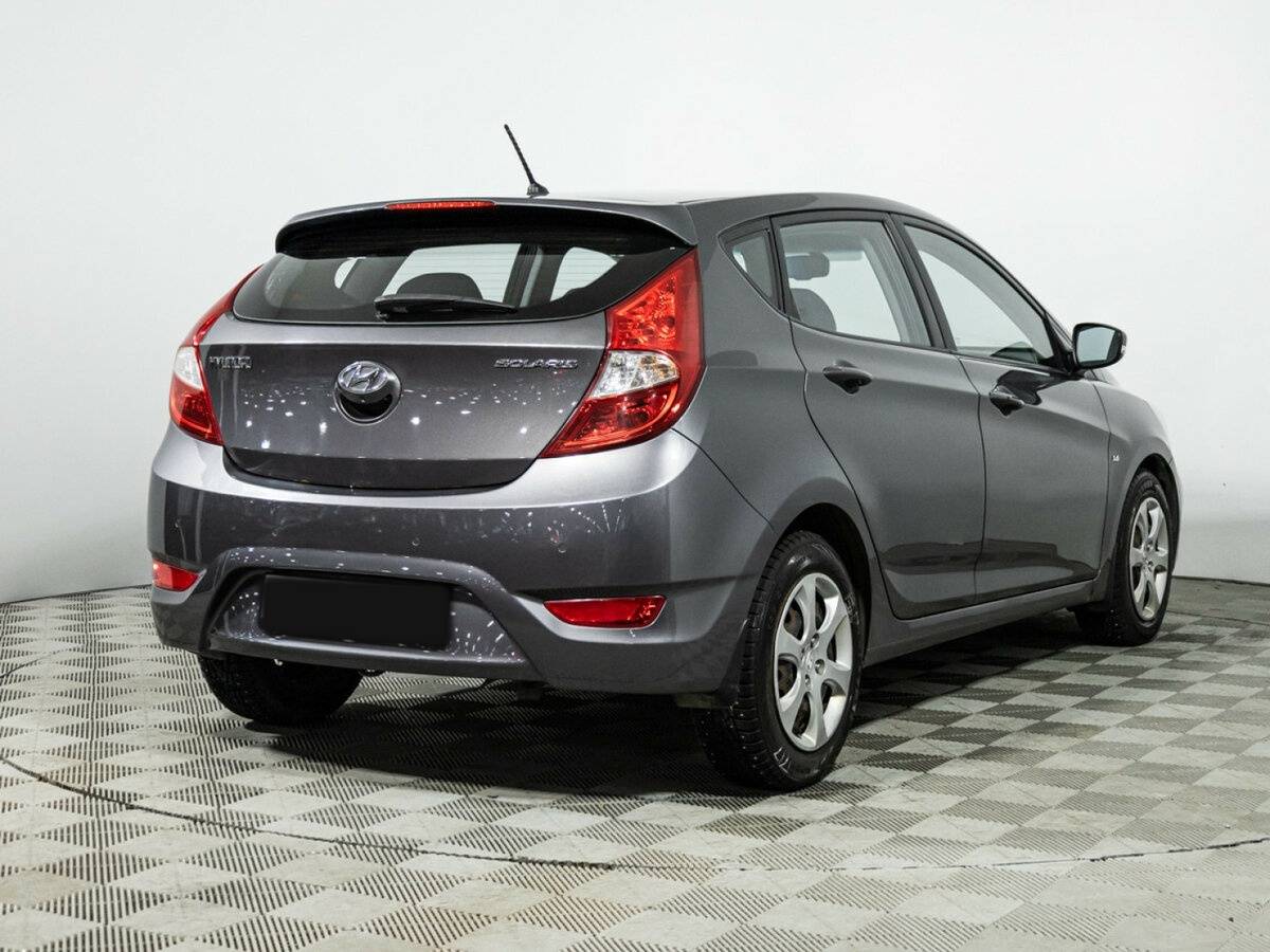 Hyundai Solaris б/у, 2012, Автоматическая. Фото: #4